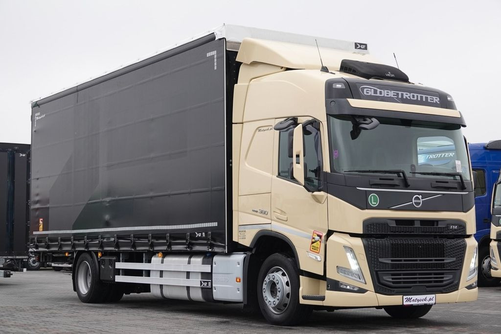 Volvo FM 380 / FIRANKA- 7,7 m / 60m3 / PODNOSZONY DACH - Camión lona: foto 1 Volvo FM 380 / FIRANKA- 7,7 m / 60m3 / PODNOSZONY DACH - Camión lona: foto 1