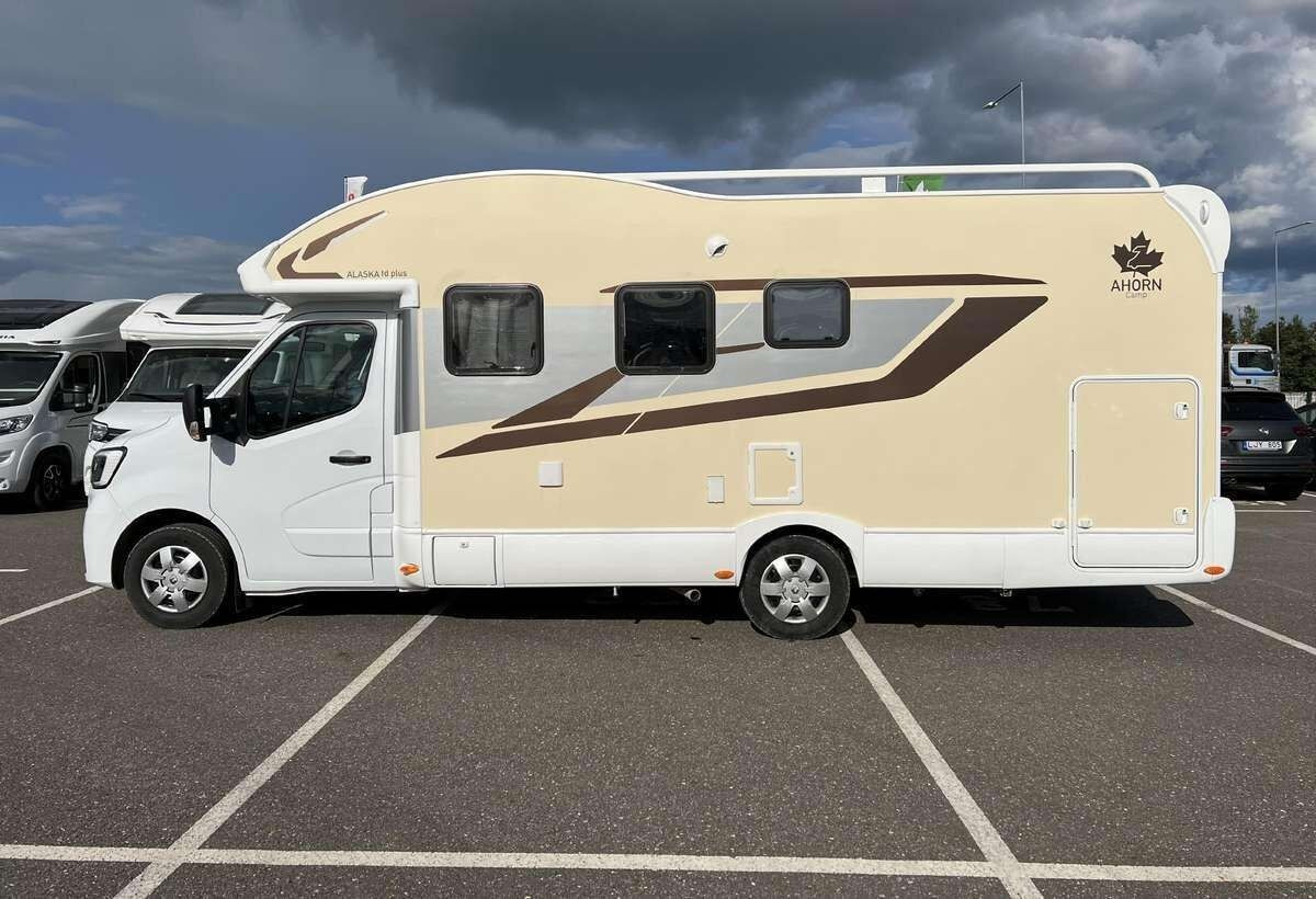 Ahorn Alaska TD Plus - Autocaravana: foto 3 Ahorn Alaska TD Plus - Autocaravana: foto 3