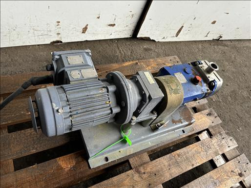 Alfa Laval SX2-013H Lobe pump - Maquinaria de alimentación: foto 3 Alfa Laval SX2-013H Lobe pump - Maquinaria de alimentación: foto 3