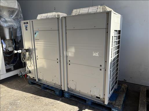 Daikin EWAQ040BAWHBH Water chiller - Maquinaria de alimentación: foto 3 Daikin EWAQ040BAWHBH Water chiller - Maquinaria de alimentación: foto 3