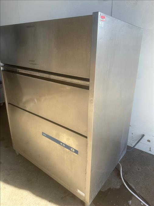 Hobart Twin Utensil washer - Maquinaria de alimentación: foto 2 Hobart Twin Utensil washer - Maquinaria de alimentación: foto 2