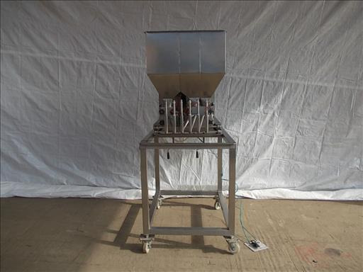 Turbo Depositor 6 Head Depositor - Maquinaria de alimentación: foto 1 Turbo Depositor 6 Head Depositor - Maquinaria de alimentación: foto 1