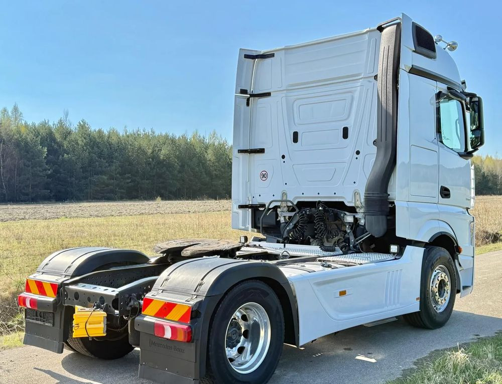 Mercedes-Benz ACTROS 1853/1845/E6/BIG SPACE/STANDARD/2019/ALUSY/NISKI PRZEBIEG/ - Cabeza tractora: foto 5 Mercedes-Benz ACTROS 1853/1845/E6/BIG SPACE/STANDARD/2019/ALUSY/NISKI PRZEBIEG/ - Cabeza tractora: foto 5