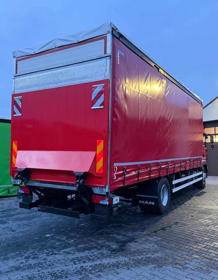 MAN TGM 15.250 / FIRANKA / 2018R / KLIMA POSTOJOWA /SPROWADZONY / 20 PALET / E6 / WINDA / - Camión lona: foto 5 MAN TGM 15.250 / FIRANKA / 2018R / KLIMA POSTOJOWA /SPROWADZONY / 20 PALET / E6 / WINDA / - Camión lona: foto 5
