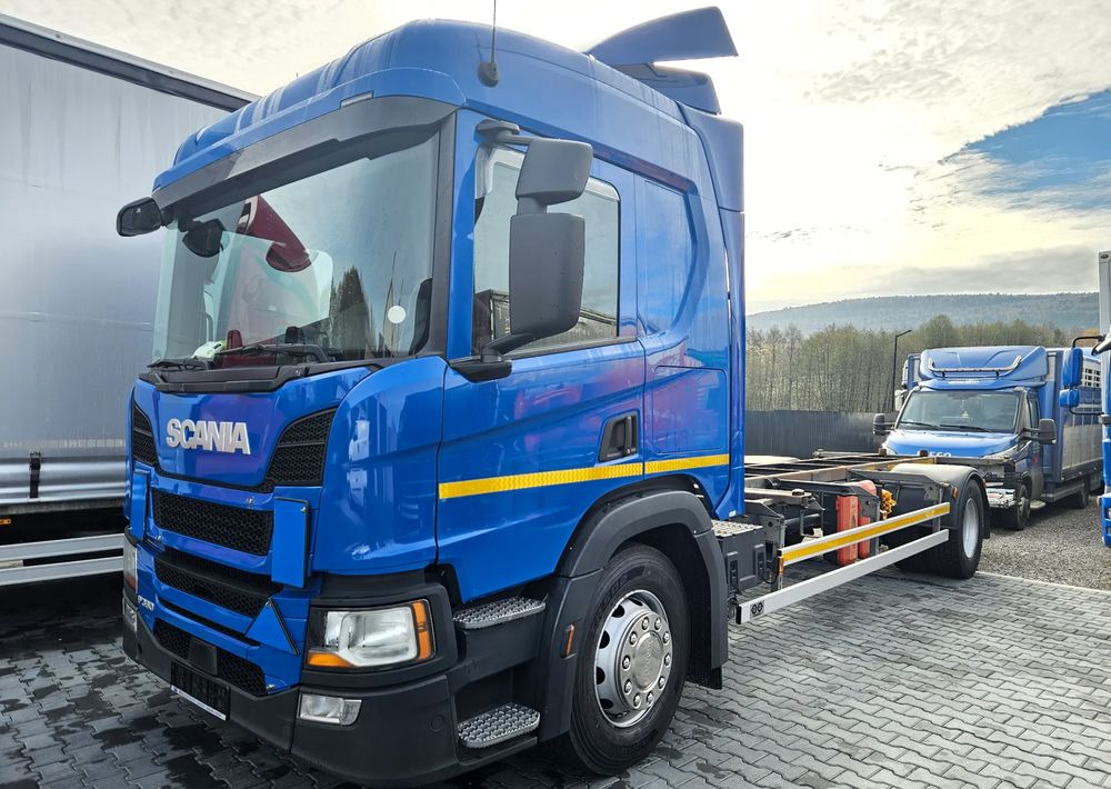 Scania P360 / P410 / BDF / RAMA / FIRANKA / PEŁNA SYPIALKA / WINDA / E6 / CAŁA NA PODUSZKACH / ROZSTAW OSI 5.5M / LAWETA / DO ŻYWCA / DO BYDŁA / DO ZABUDOWY / SPROWADZONA - Camión chasis: foto 1 Scania P360 / P410 / BDF / RAMA / FIRANKA / PEŁNA SYPIALKA / WINDA / E6 / CAŁA NA PODUSZKACH / ROZSTAW OSI 5.5M / LAWETA / DO ŻYWCA / DO BYDŁA / DO ZABUDOWY / SPROWADZONA - Camión chasis: foto 1