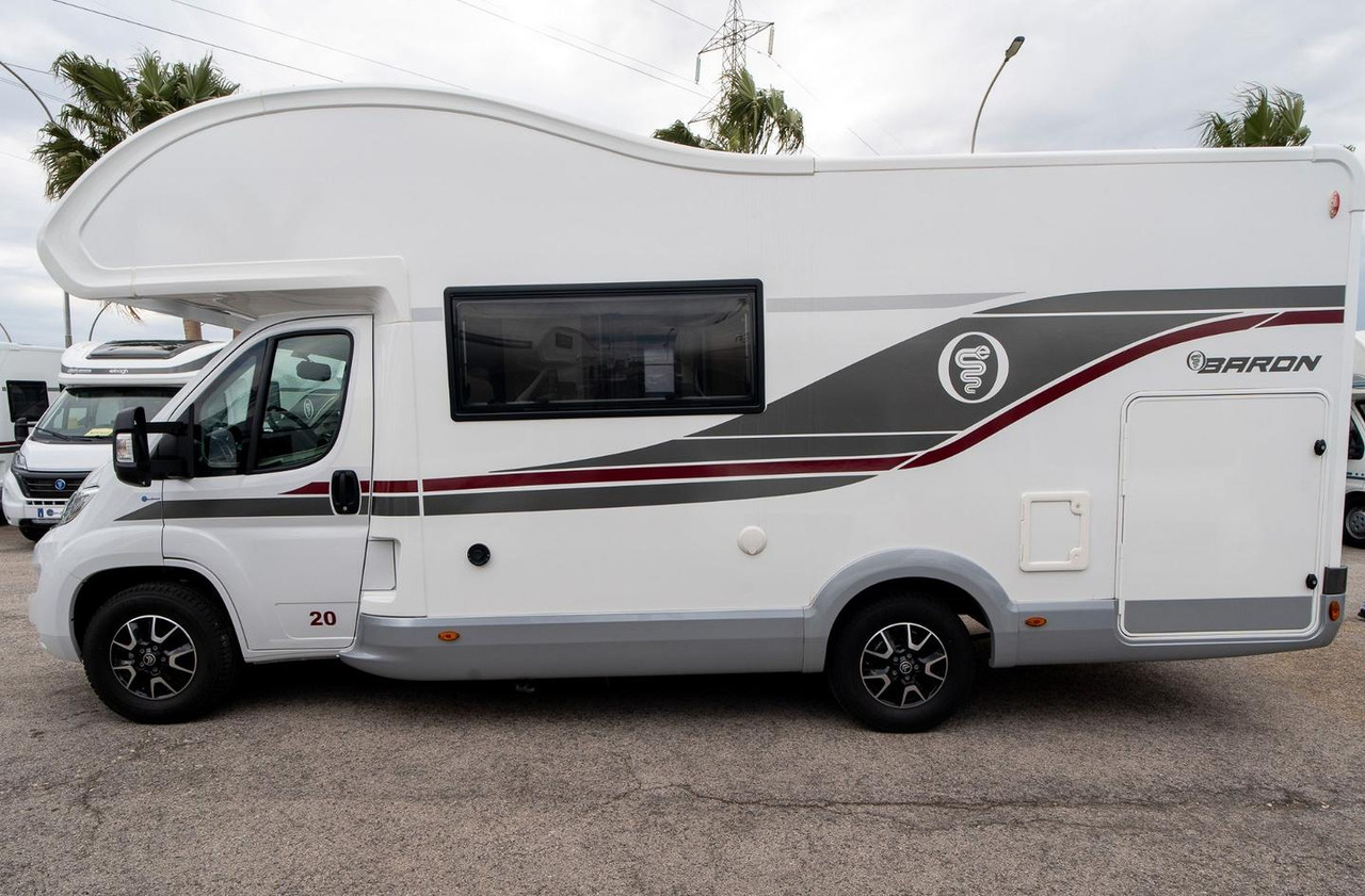 Elnagh baron 20 - Autocaravana capuchina: foto 2 Elnagh baron 20 - Autocaravana capuchina: foto 2
