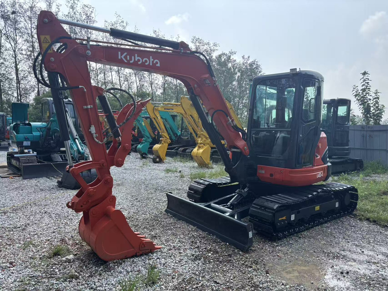 KUBOTA U40 - Miniexcavadora: foto 5 KUBOTA U40 - Miniexcavadora: foto 5