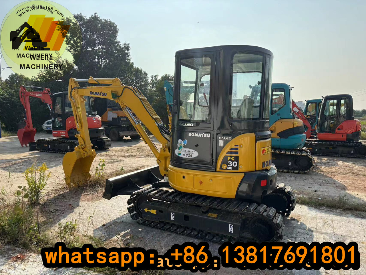 Komatsu PC 30 MR-3 Komatsu 30, Komatsu 35-3 - Miniexcavadora: foto 3 Komatsu PC 30 MR-3 Komatsu 30, Komatsu 35-3 - Miniexcavadora: foto 3