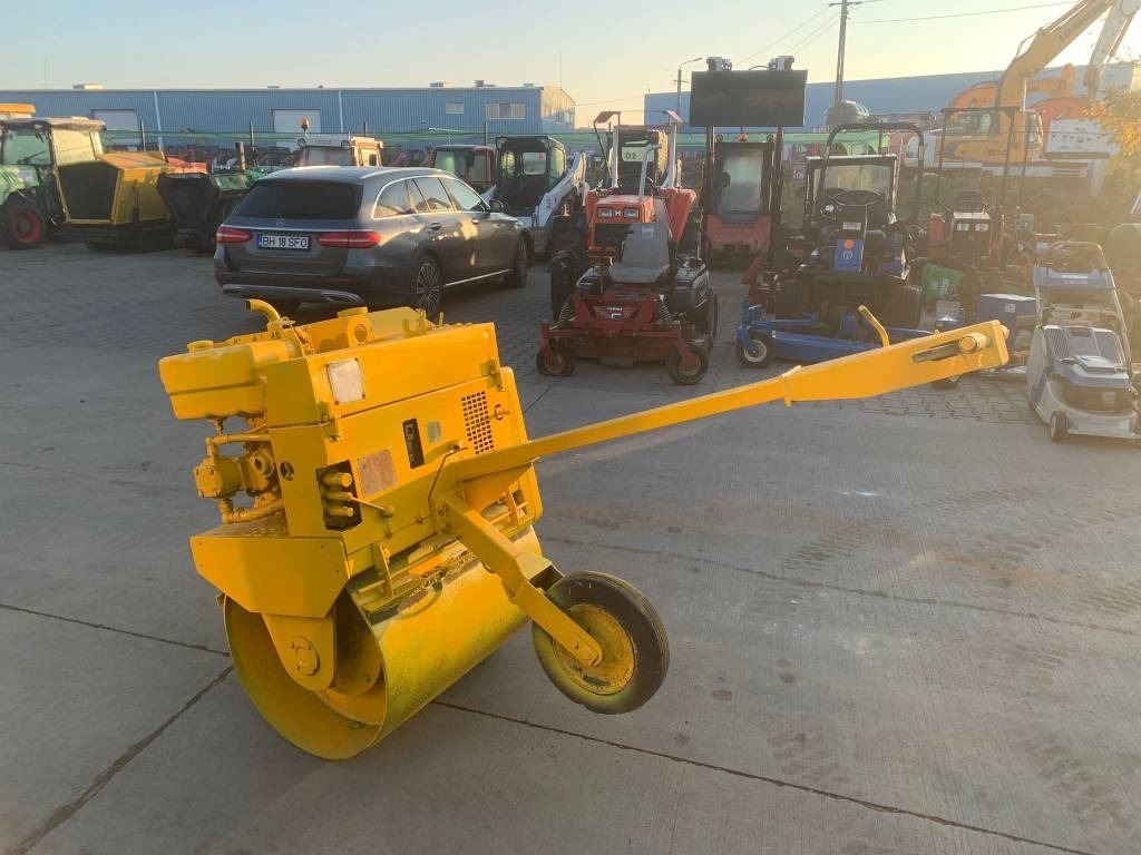 Benford MBR 71L - Compactador: foto 3 Benford MBR 71L - Compactador: foto 3