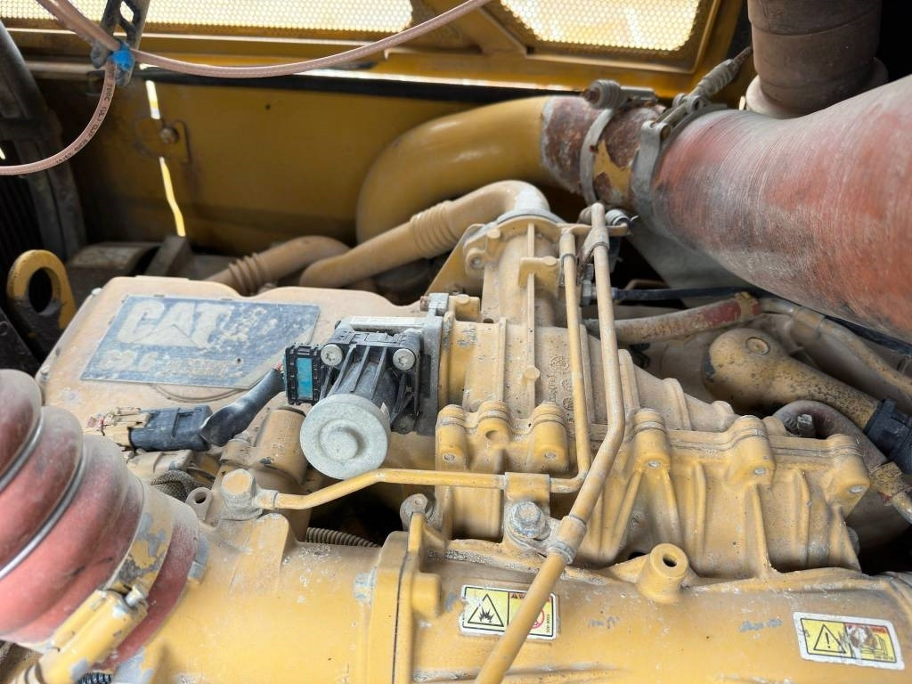 Bulldozer CAT D 6 N LGP: foto 12
