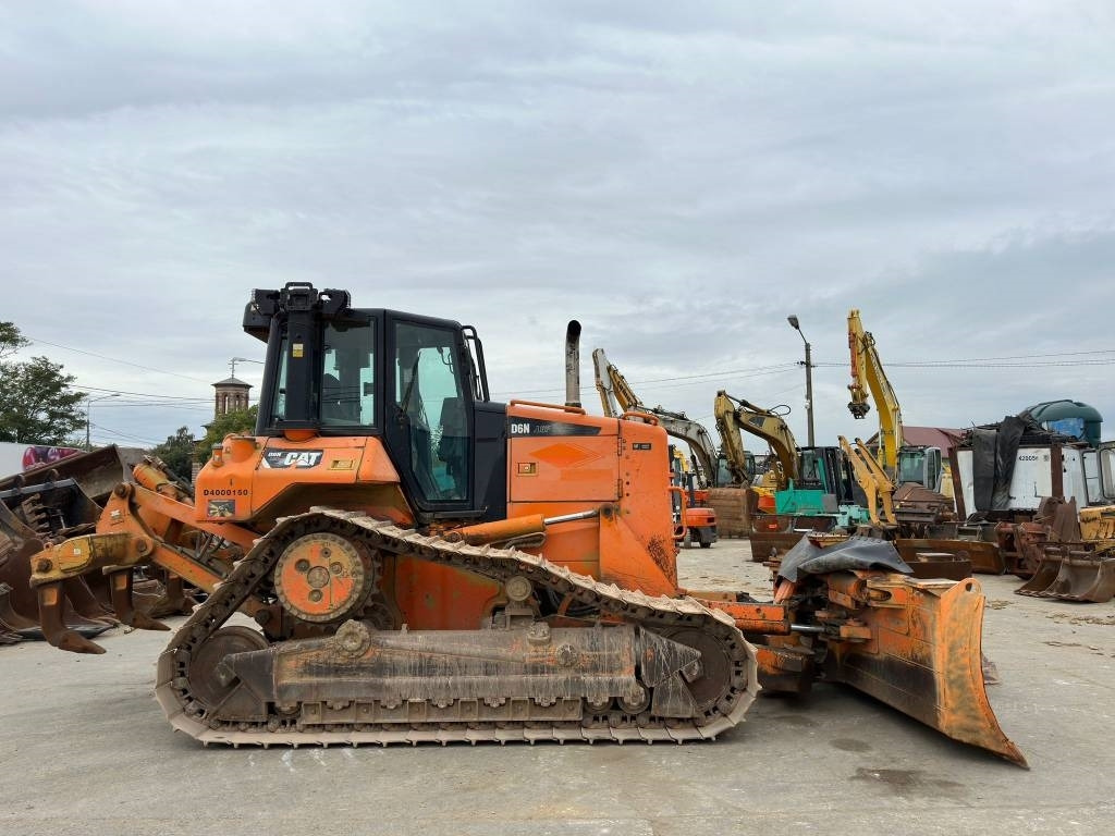 CAT D 6 N LGP - Bulldozer: foto 3 CAT D 6 N LGP - Bulldozer: foto 3