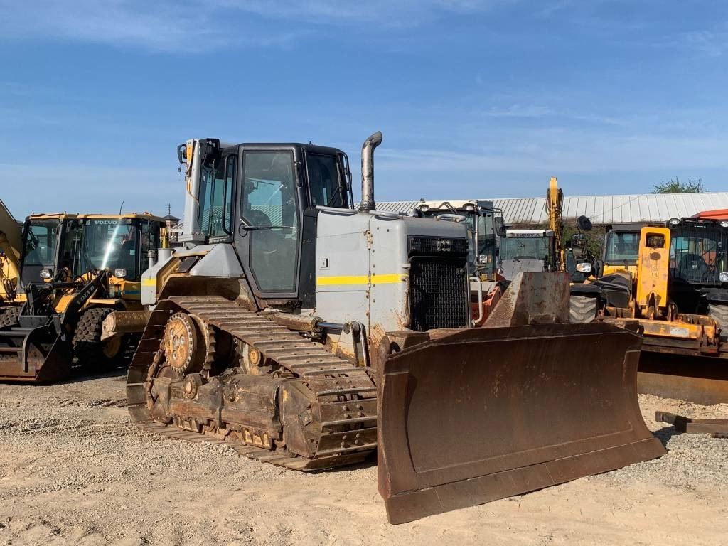 CAT D 6 N - Bulldozer: foto 2 CAT D 6 N - Bulldozer: foto 2