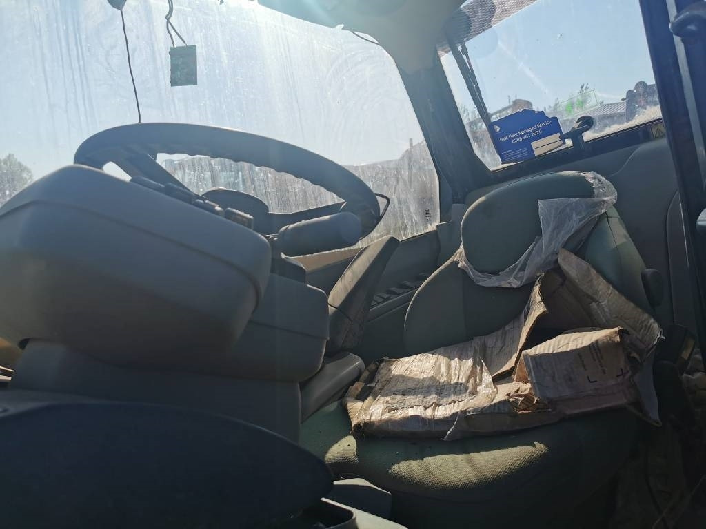 CAT TH 360 B - Manipulador telescópico: foto 4 CAT TH 360 B - Manipulador telescópico: foto 4