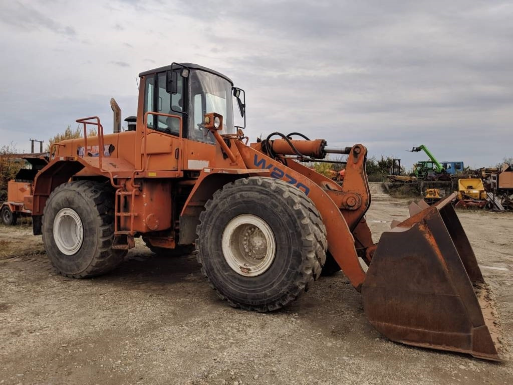 Fiat-Hitachi W 270 - Cargadora de ruedas: foto 1 Fiat-Hitachi W 270 - Cargadora de ruedas: foto 1