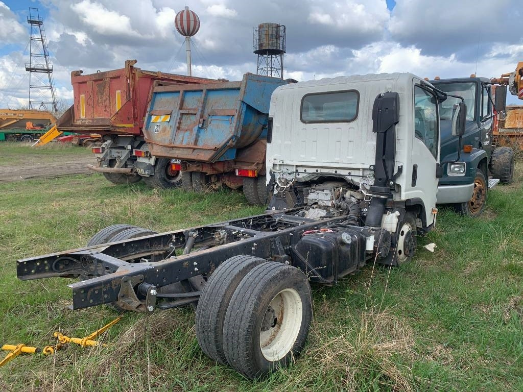 Isuzu FOR PARTS - Camión chasis: foto 5 Isuzu FOR PARTS - Camión chasis: foto 5