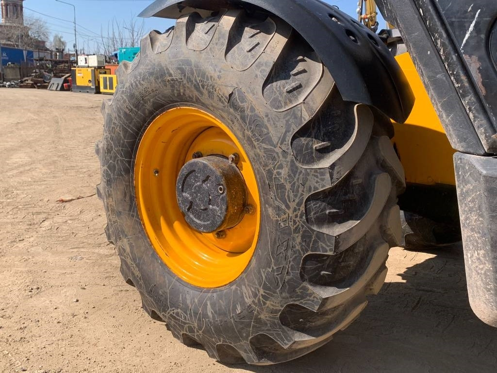 JCB 531-70 - Manipulador telescópico: foto 5 JCB 531-70 - Manipulador telescópico: foto 5