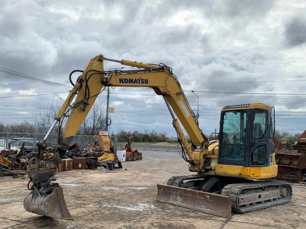 Komatsu PC 88 MR-6 - Miniexcavadora: foto 1 Komatsu PC 88 MR-6 - Miniexcavadora: foto 1