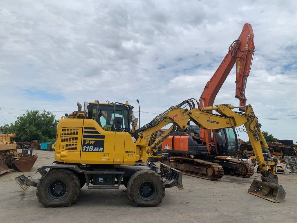 Komatsu PW118MR-11W - Excavadora de ruedas: foto 4 Komatsu PW118MR-11W - Excavadora de ruedas: foto 4
