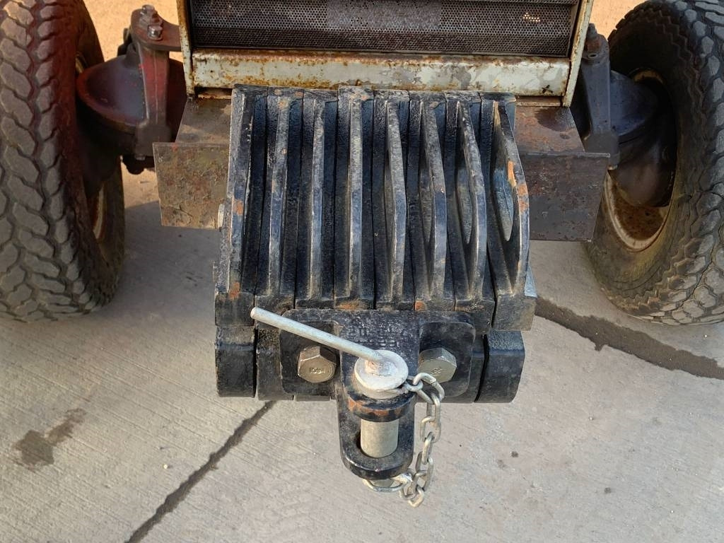 Tractor Massey Ferguson 1010: foto 8 Tractor Massey Ferguson 1010: foto 8