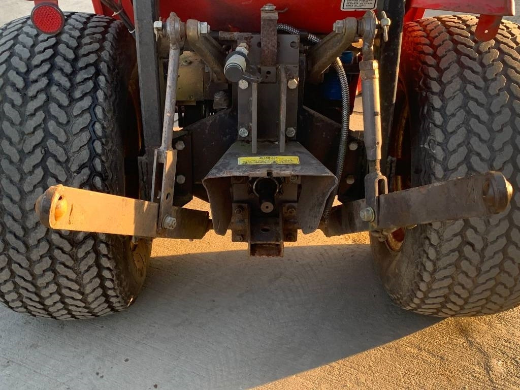 Tractor Massey Ferguson 1010: foto 7 Tractor Massey Ferguson 1010: foto 7