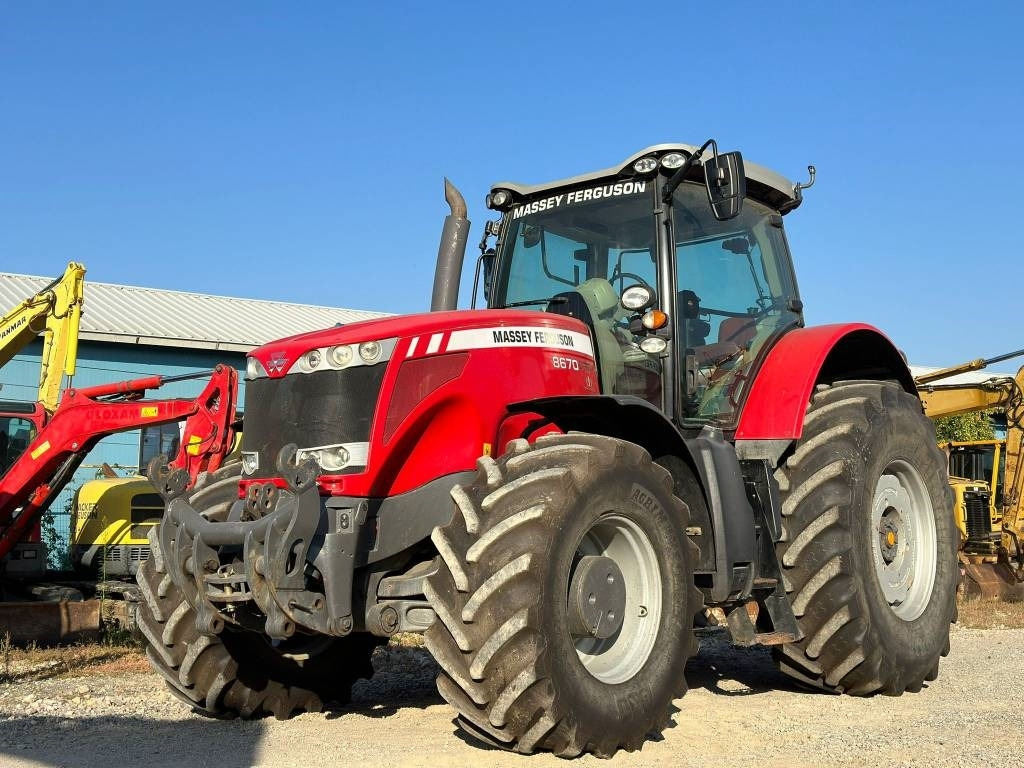 Massey Ferguson 8670 - Tractor: foto 1 Massey Ferguson 8670 - Tractor: foto 1