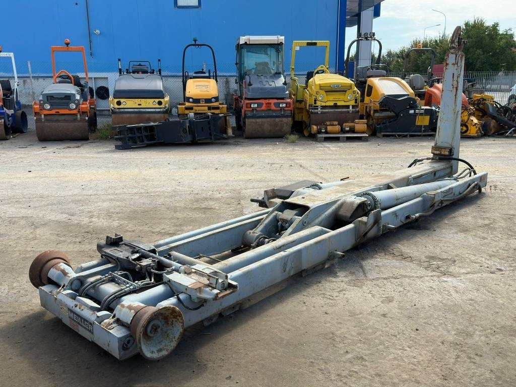 Meiller RK 20.60 - Equipos de gancho multilift/ De cadena multilift: foto 3 Meiller RK 20.60 - Equipos de gancho multilift/ De cadena multilift: foto 3