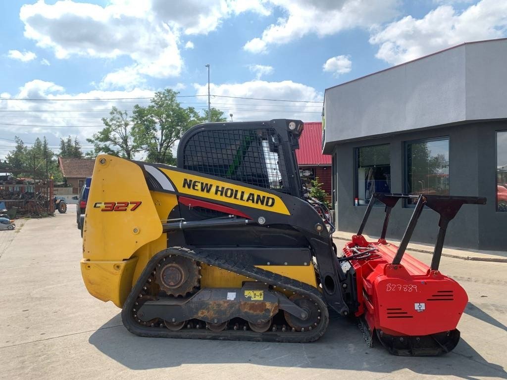 New Holland C327 - Minicargadora: foto 5 New Holland C327 - Minicargadora: foto 5