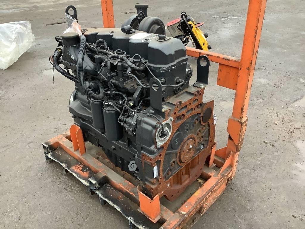 New Holland F4DE9687J*J100 - Motor para Maquinaria de construcción: foto 4 New Holland F4DE9687J*J100 - Motor para Maquinaria de construcción: foto 4