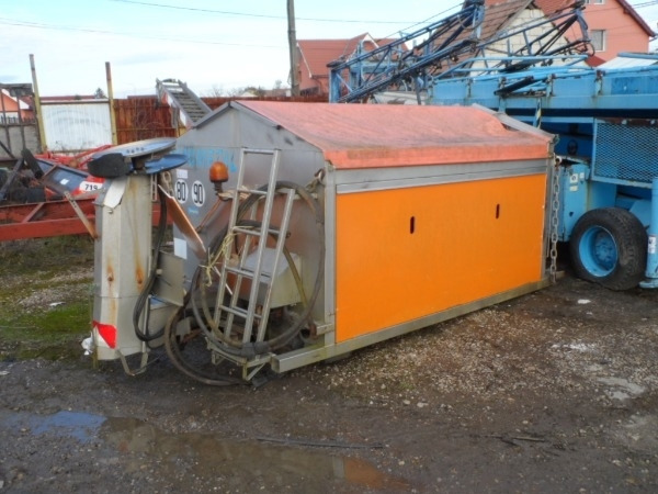 Schmitz Sicometal - Esparcidor de sal para Vehículo municipal: foto 1 Schmitz Sicometal - Esparcidor de sal para Vehículo municipal: foto 1