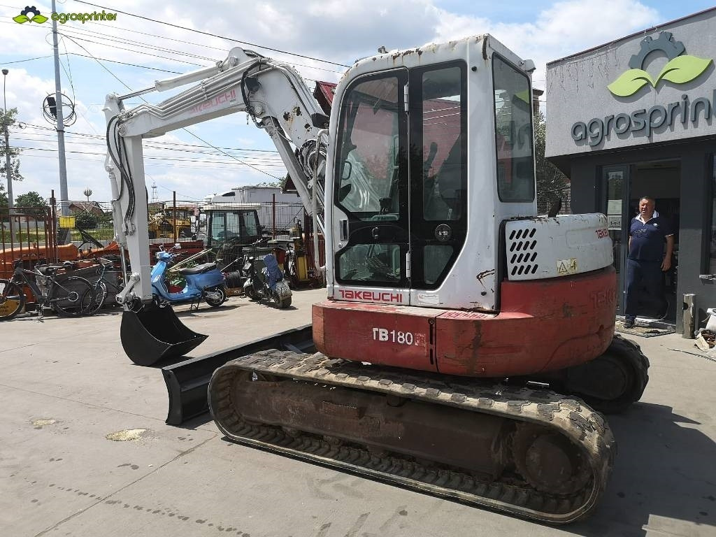 Takeuchi TB180FR - Miniexcavadora: foto 4 Takeuchi TB180FR - Miniexcavadora: foto 4