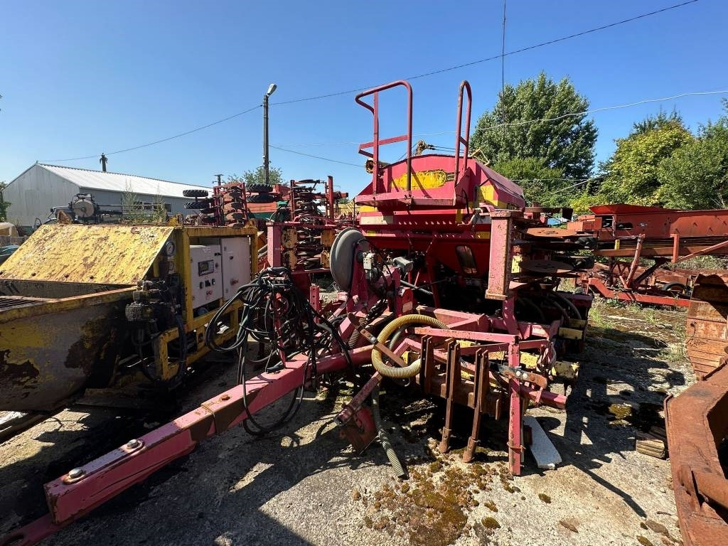 Vaderstad Rapid400F - Combinado de siembra: foto 1 Vaderstad Rapid400F - Combinado de siembra: foto 1