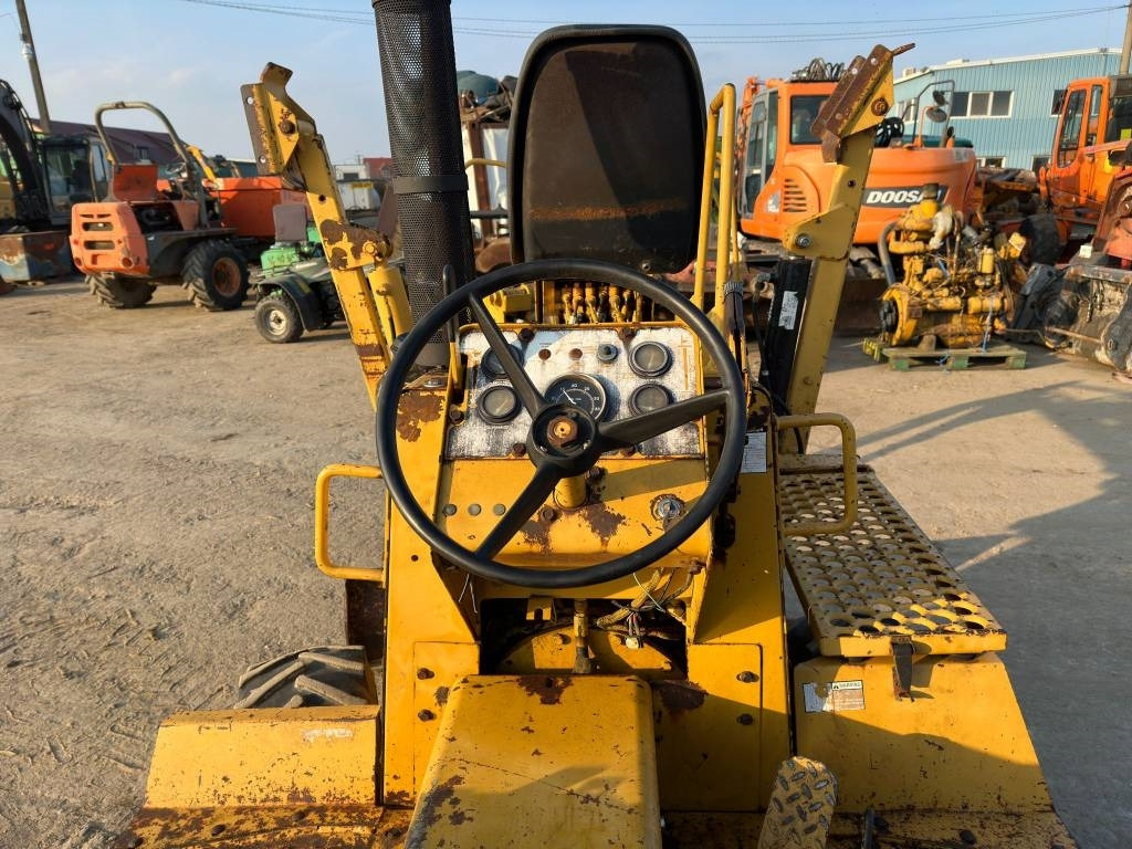 Zanjadora Vermeer V4150A: foto 7