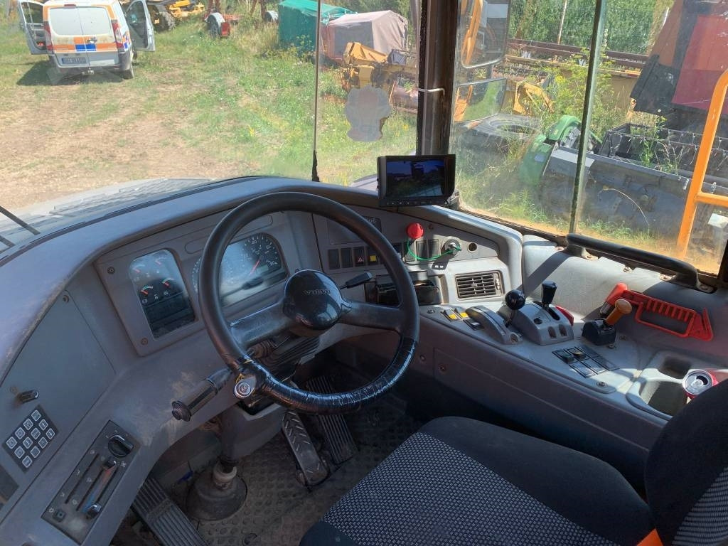 Dúmper articulado Volvo A 25 D: foto 10