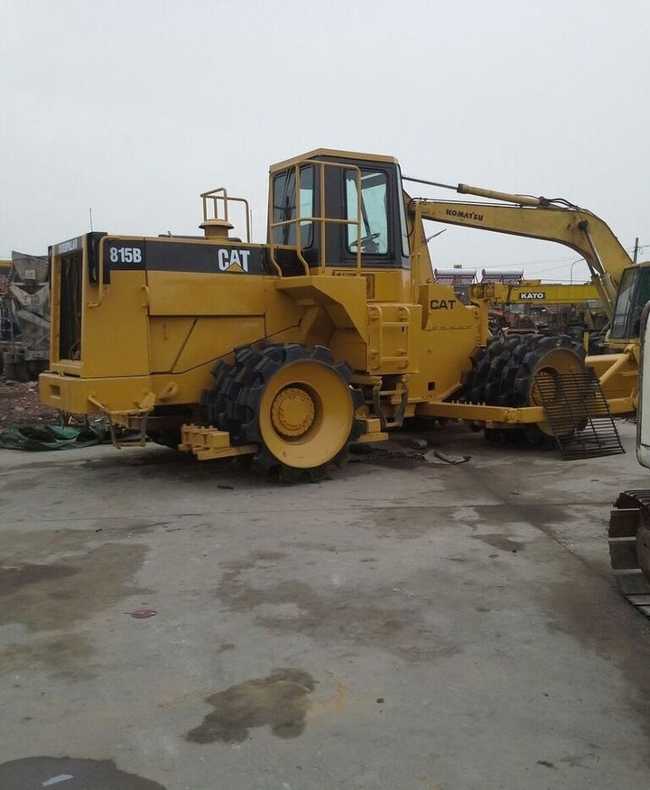 Caterpillar 815B - Compactador: foto 5 Caterpillar 815B - Compactador: foto 5