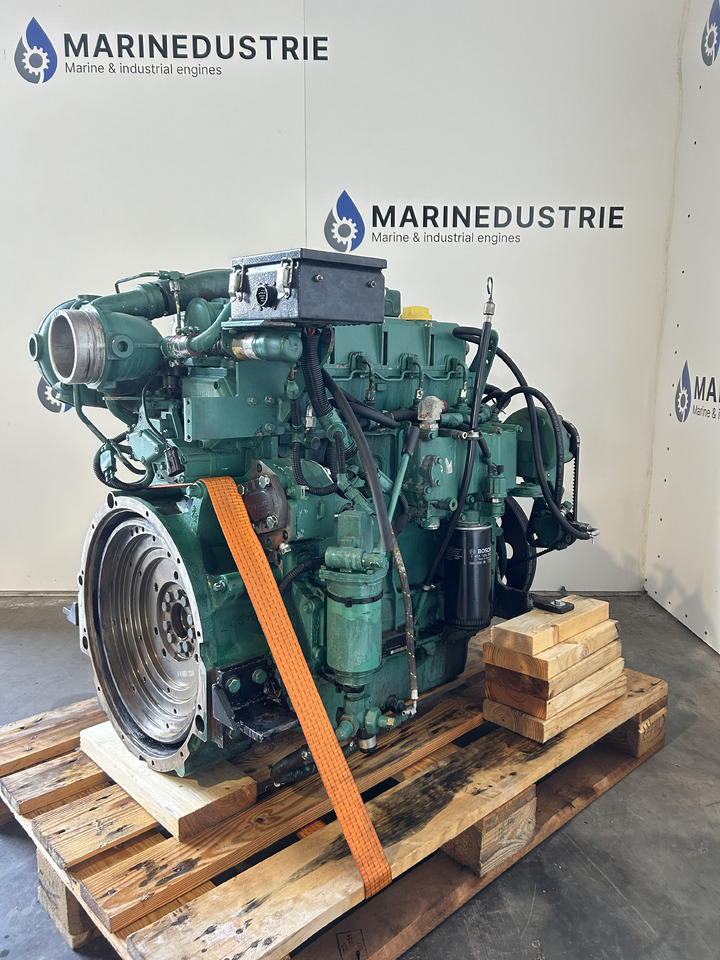 Volvo Penta D5A-T BA - Motor para Otros maquinaria: foto 3 Volvo Penta D5A-T BA - Motor para Otros maquinaria: foto 3