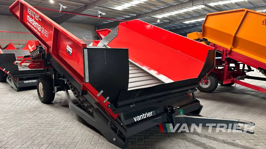 Miedema SB651 Receiving hopper - Almacenamiento: foto 4 Miedema SB651 Receiving hopper - Almacenamiento: foto 4