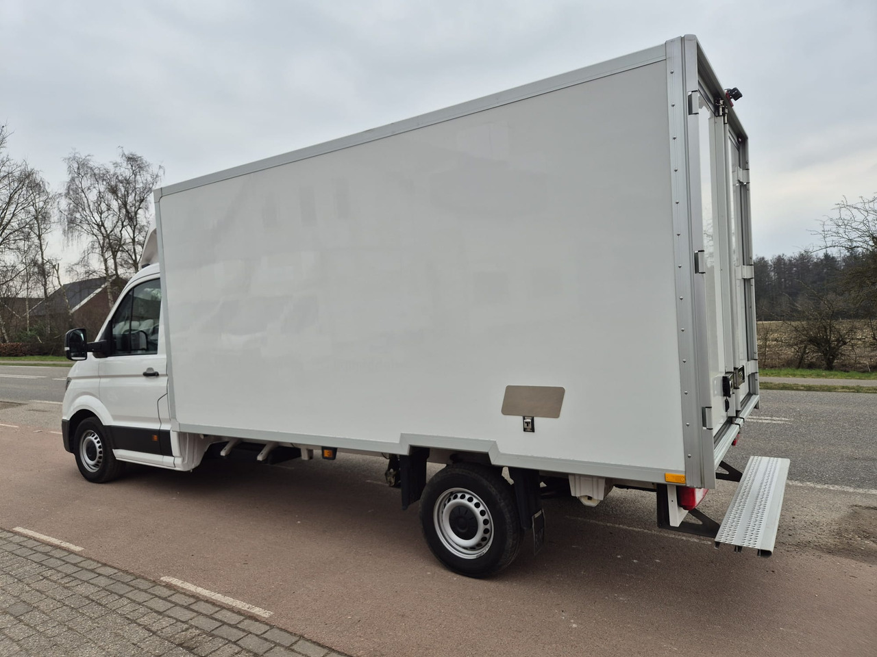 Volkswagen Crafter KOELWAGEN Volkswagen Crafter 177pk Lamberet Koelwagen FRC Koelwagen Bakwagen Kühlwagen Airco Cruise control - Furgoneta frigorifica: foto 3 Volkswagen Crafter KOELWAGEN Volkswagen Crafter 177pk Lamberet Koelwagen FRC Koelwagen Bakwagen Kühlwagen Airco Cruise control - Furgoneta frigorifica: foto 3
