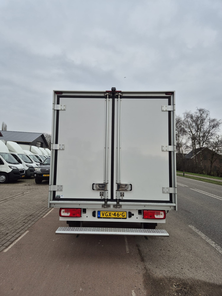Volkswagen Crafter KOELWAGEN Volkswagen Crafter 177pk Lamberet Koelwagen FRC Koelwagen Bakwagen Kühlwagen Airco Cruise control - Furgoneta frigorifica: foto 4 Volkswagen Crafter KOELWAGEN Volkswagen Crafter 177pk Lamberet Koelwagen FRC Koelwagen Bakwagen Kühlwagen Airco Cruise control - Furgoneta frigorifica: foto 4
