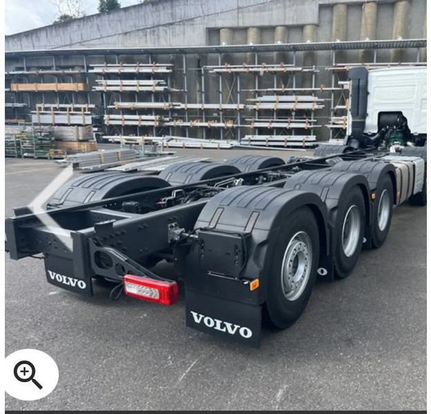Volvo FMX 500 10x4 Twin Steer Chassis E6e - 2 UNITS - NEW/UNUSED - Directly available - Camión chasis: foto 3 Volvo FMX 500 10x4 Twin Steer Chassis E6e - 2 UNITS - NEW/UNUSED - Directly available - Camión chasis: foto 3