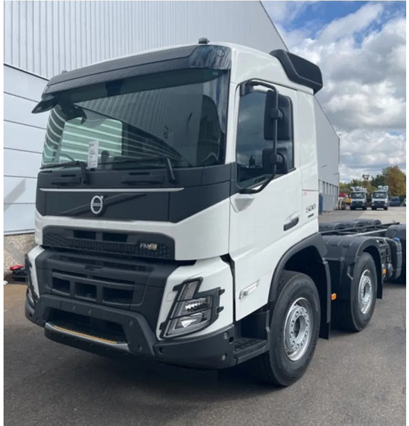 Volvo FMX 500 10x4 Twin Steer Chassis E6e - 2 UNITS - NEW/UNUSED - Directly available - Camión chasis: foto 1 Volvo FMX 500 10x4 Twin Steer Chassis E6e - 2 UNITS - NEW/UNUSED - Directly available - Camión chasis: foto 1