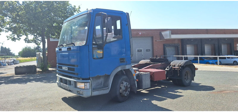 Iveco ML80E21 - Cabeza tractora: foto 2 Iveco ML80E21 - Cabeza tractora: foto 2