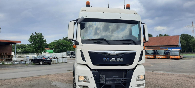 MAN TGX 18.440PS Kipperhyd. 1-Hand - Cabeza tractora: foto 2 MAN TGX 18.440PS Kipperhyd. 1-Hand - Cabeza tractora: foto 2