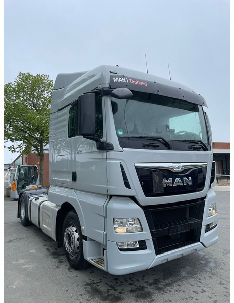 MAN TGX 18.480 XLX SZM 4x2 - Cabeza tractora: foto 2 MAN TGX 18.480 XLX SZM 4x2 - Cabeza tractora: foto 2