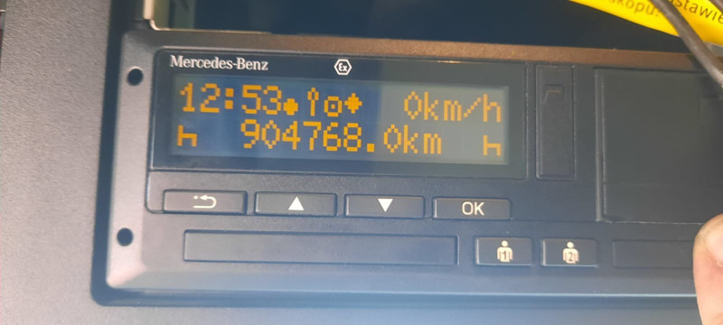 Mercedes-Benz Actros 1843LS Stream Space Kompressor:D9000 - Cabeza tractora: foto 5 Mercedes-Benz Actros 1843LS Stream Space Kompressor:D9000 - Cabeza tractora: foto 5