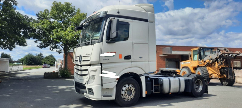 Mercedes-Benz Actros 1843LS Stream Space Kompressor:D9000 - Cabeza tractora: foto 2 Mercedes-Benz Actros 1843LS Stream Space Kompressor:D9000 - Cabeza tractora: foto 2