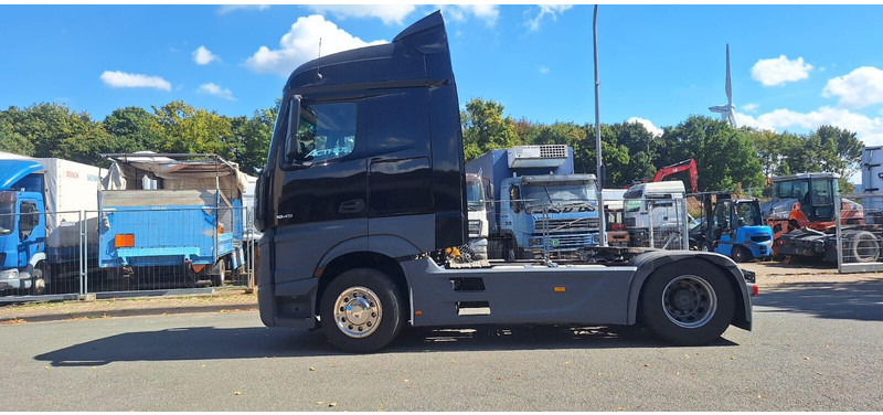Mercedes-Benz Actros 1845 - Cabeza tractora: foto 4 Mercedes-Benz Actros 1845 - Cabeza tractora: foto 4