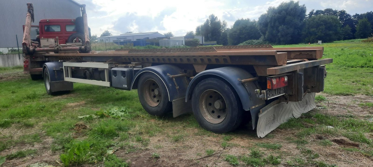 Hüffermann HMA2424 3 Achser - Remolque multilift/ Portacontenedores de cadenas: foto 4 Hüffermann HMA2424 3 Achser - Remolque multilift/ Portacontenedores de cadenas: foto 4
