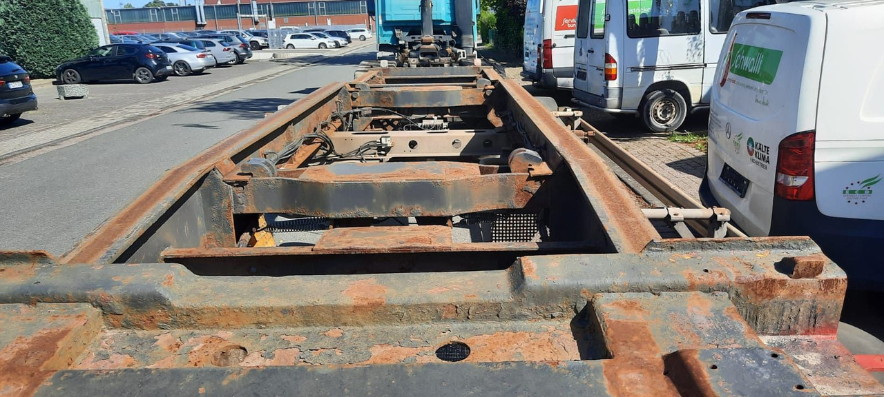 Hüffermann HSA Abroller Anhänger - Remolque multilift/ Portacontenedores de cadenas: foto 4 Hüffermann HSA Abroller Anhänger - Remolque multilift/ Portacontenedores de cadenas: foto 4
