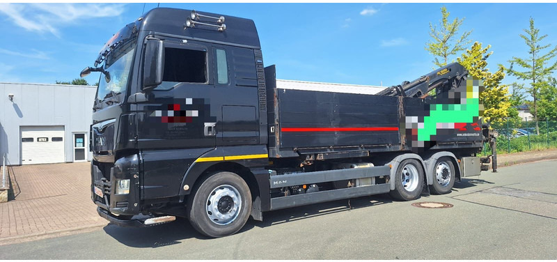MAN TGX 26.440 6x2 LLW Pritsche mit Kran Palfinge - Camión caja abierta, Camión grúa: foto 1 MAN TGX 26.440 6x2 LLW Pritsche mit Kran Palfinge - Camión caja abierta, Camión grúa: foto 1