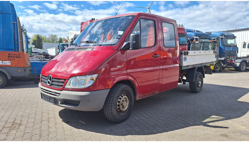 Mercedes-Benz 300-serie 313 Pritsche Doppelkabine - Furgoneta caja abierta, Furgoneta combi: foto 2 Mercedes-Benz 300-serie 313 Pritsche Doppelkabine - Furgoneta caja abierta, Furgoneta combi: foto 2